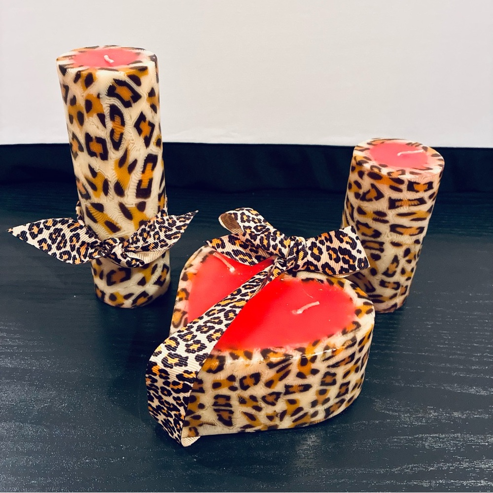 NWOT Set of 3 Leopard Print with Fuchsia Unscented Candles